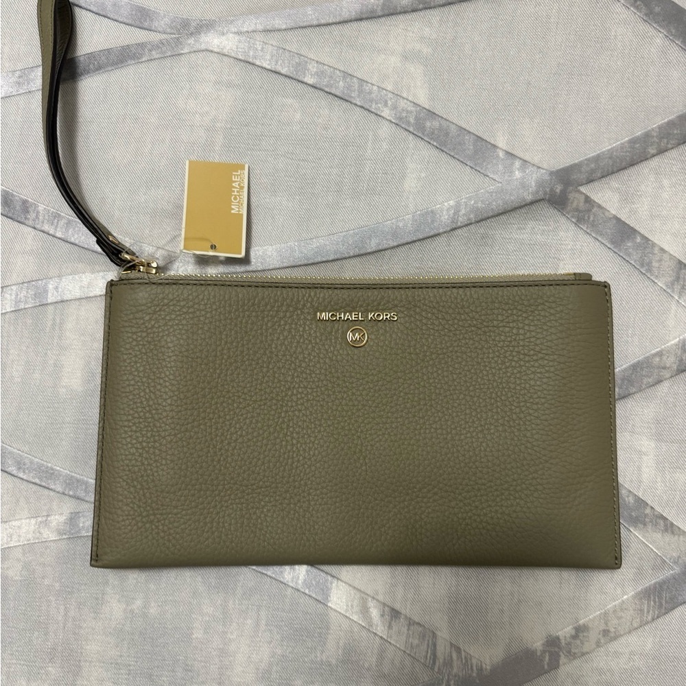 Micheal Kors Purse
